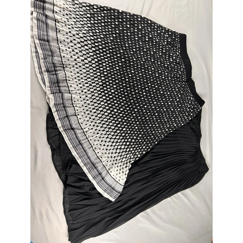 Lot of‎ 2 Womens Size Large Maxi Skirts Pleated Black & Polka Dot A New Day